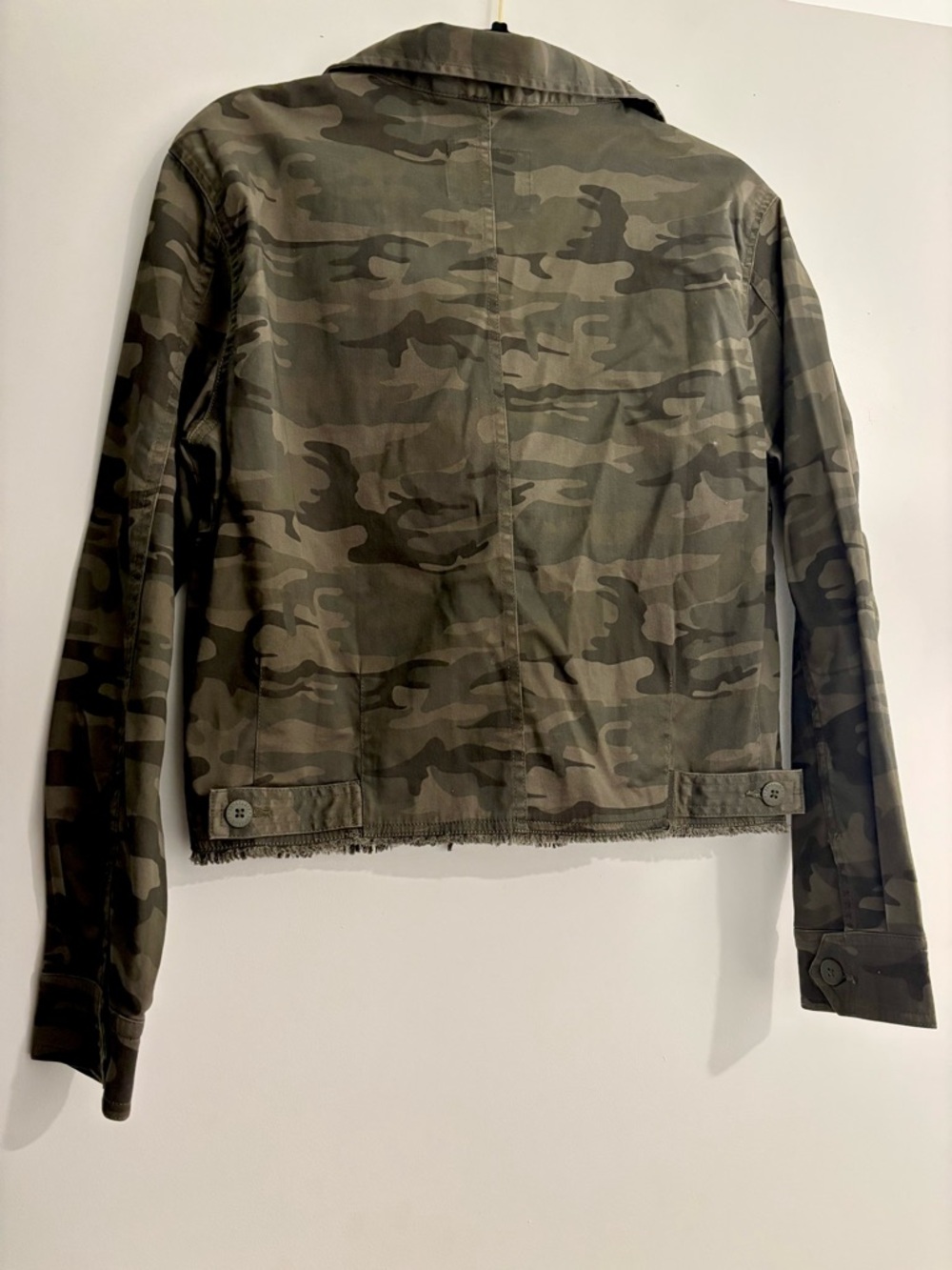 Sanctuary Olive Camo Cropped Utility Jacket - Picture 4 of 4